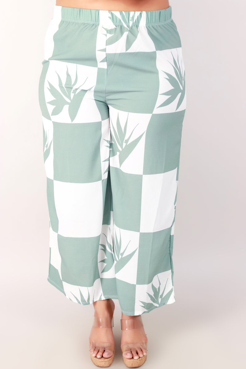 Jeans Warehouse Hawaii - PLUS PRINT WOVEN CAPRI&