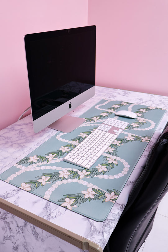 MAILE PIKAKE DESK MAT