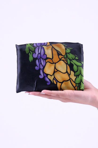 TWISTED LEI FOLDABLE BAG