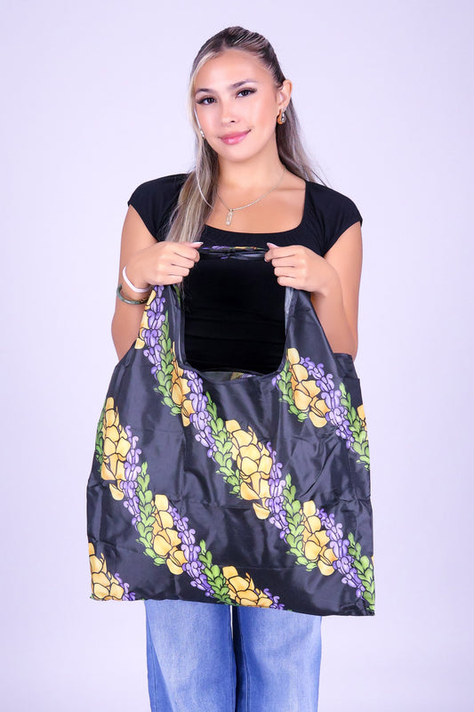 TWISTED LEI FOLDABLE BAG