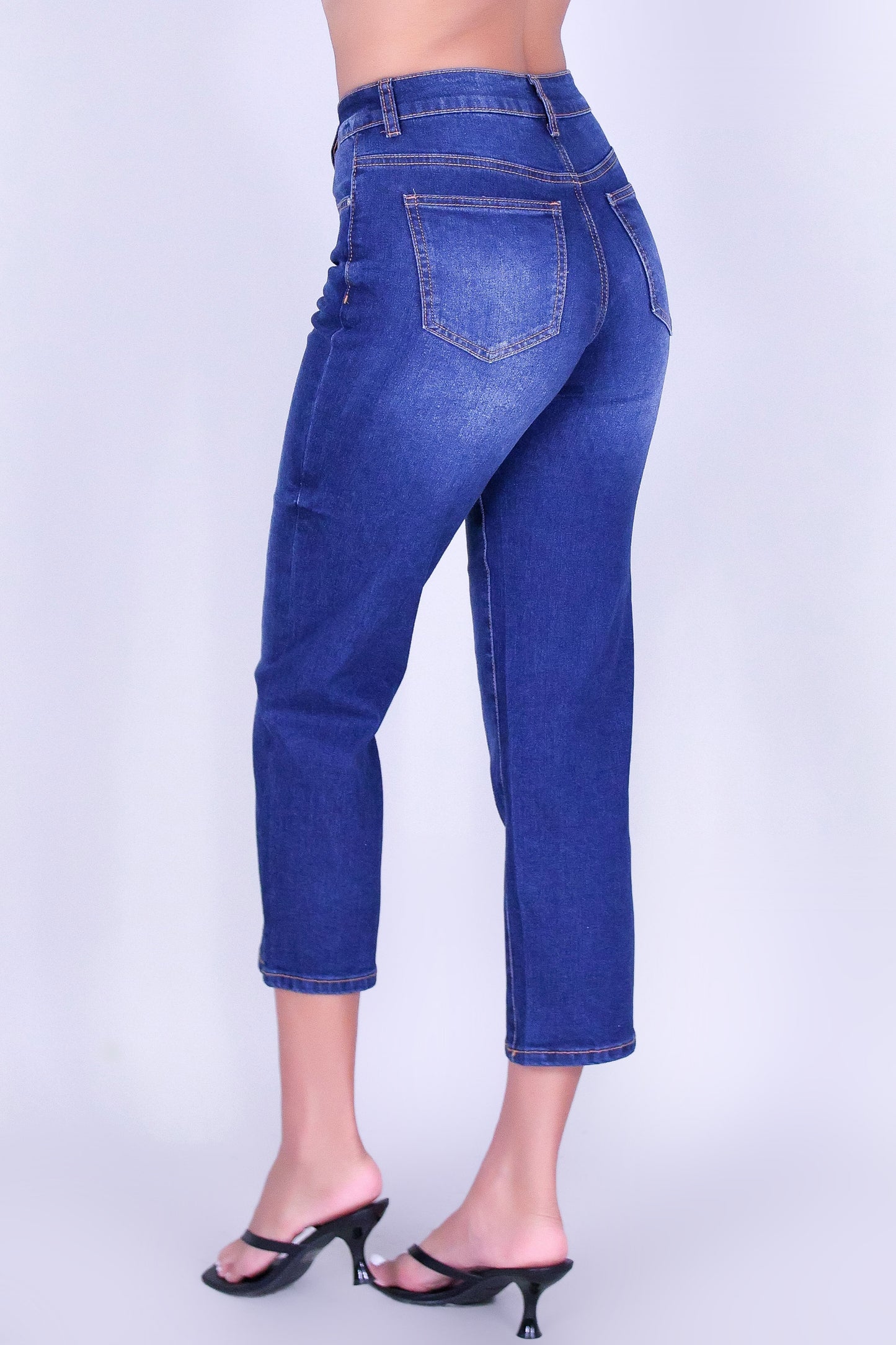 NEVER CHANGING DENIM JEANS