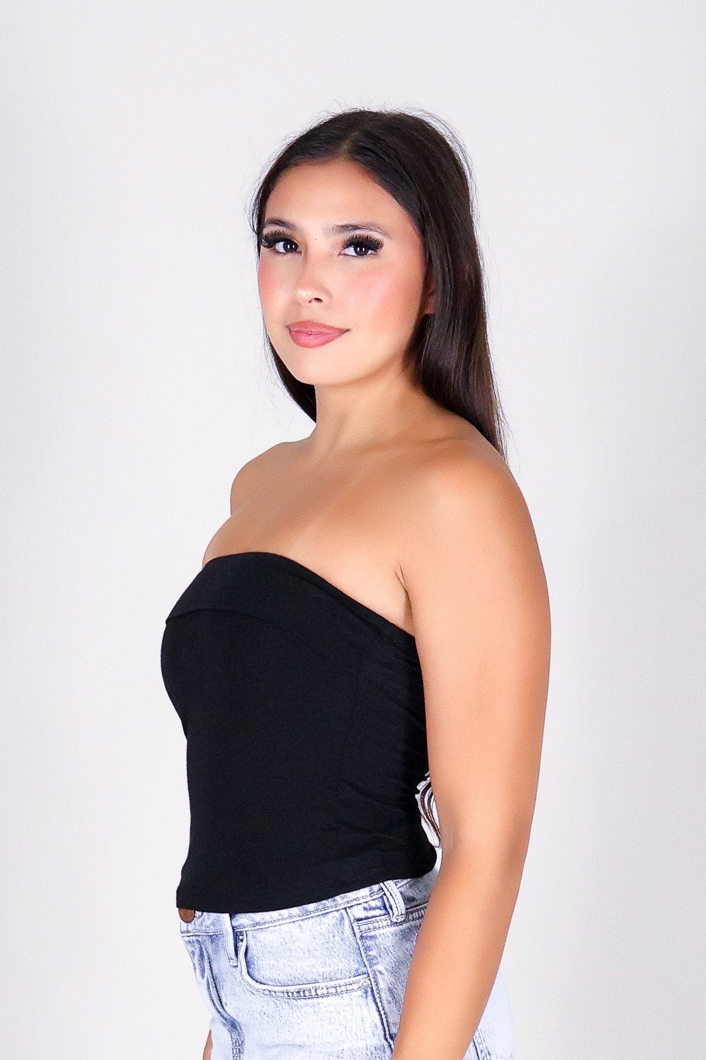 WEEKEND AWAY CROP TUBE TOP