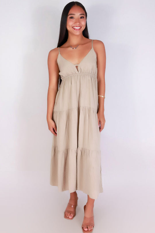 PRETTY IN TIERS MIDI DRESS