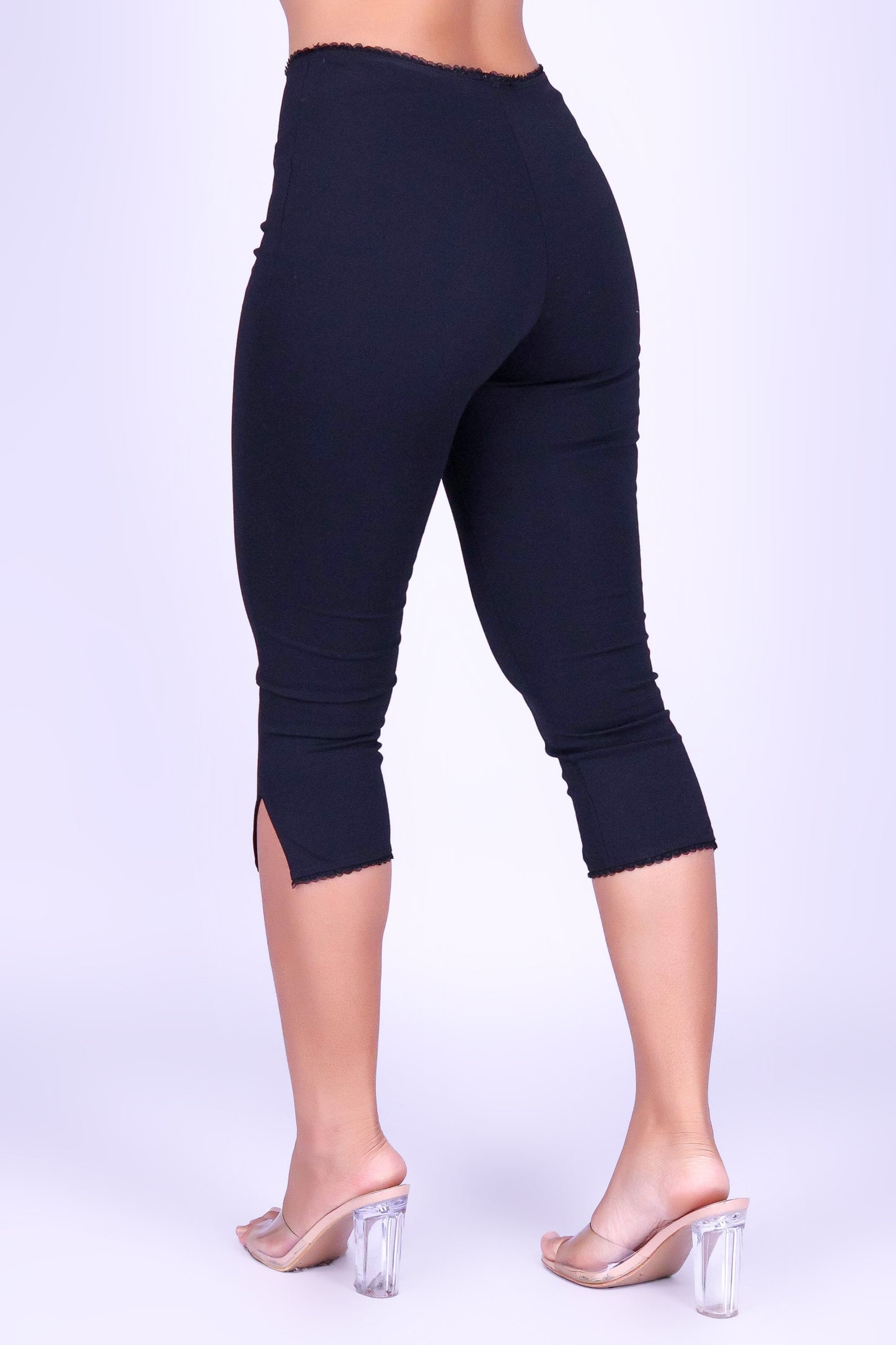 DEVOTION CAPRI'S