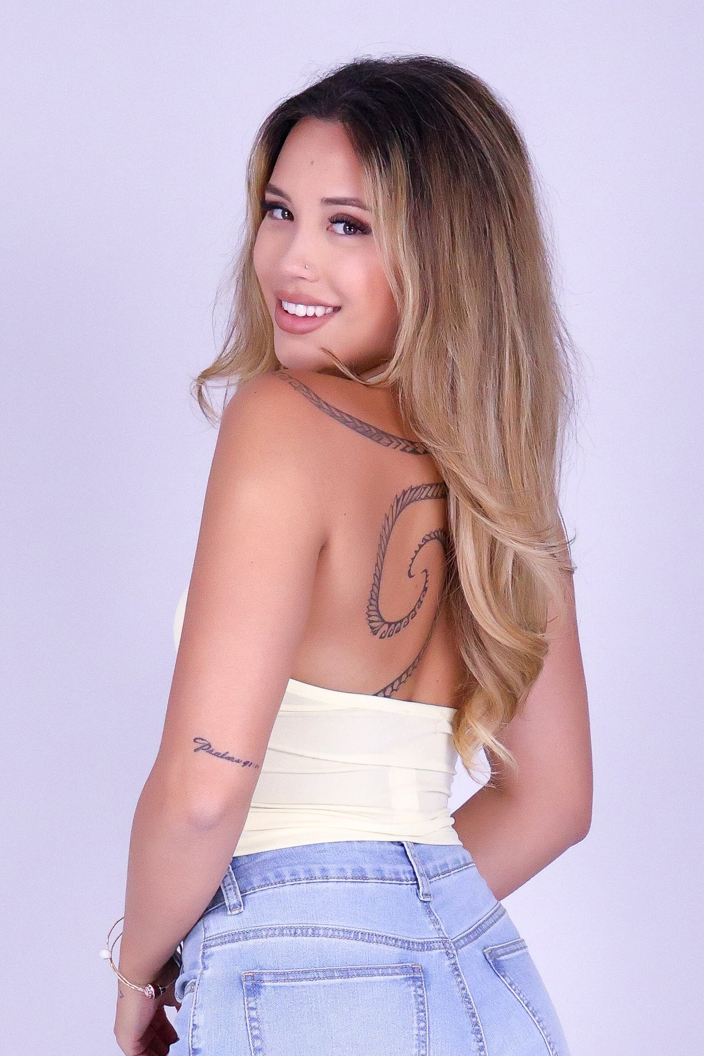 SLOW BURN HALTER TOP