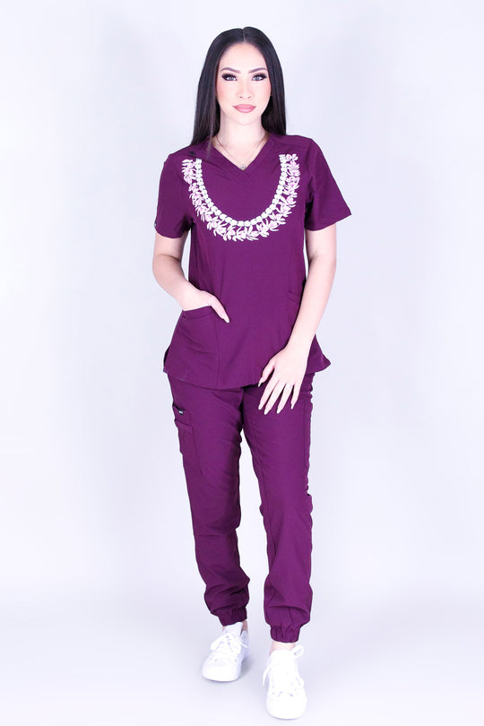 ALOHA BLOOM DOUBLE STRAND LEI SCRUB TOP