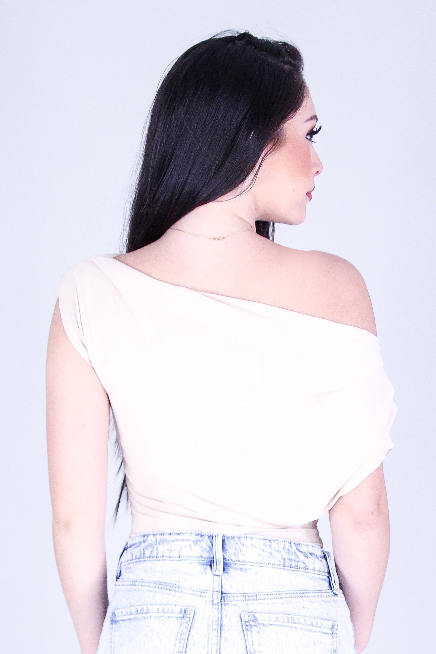 GLOW UP OFF SHOULDER TOP