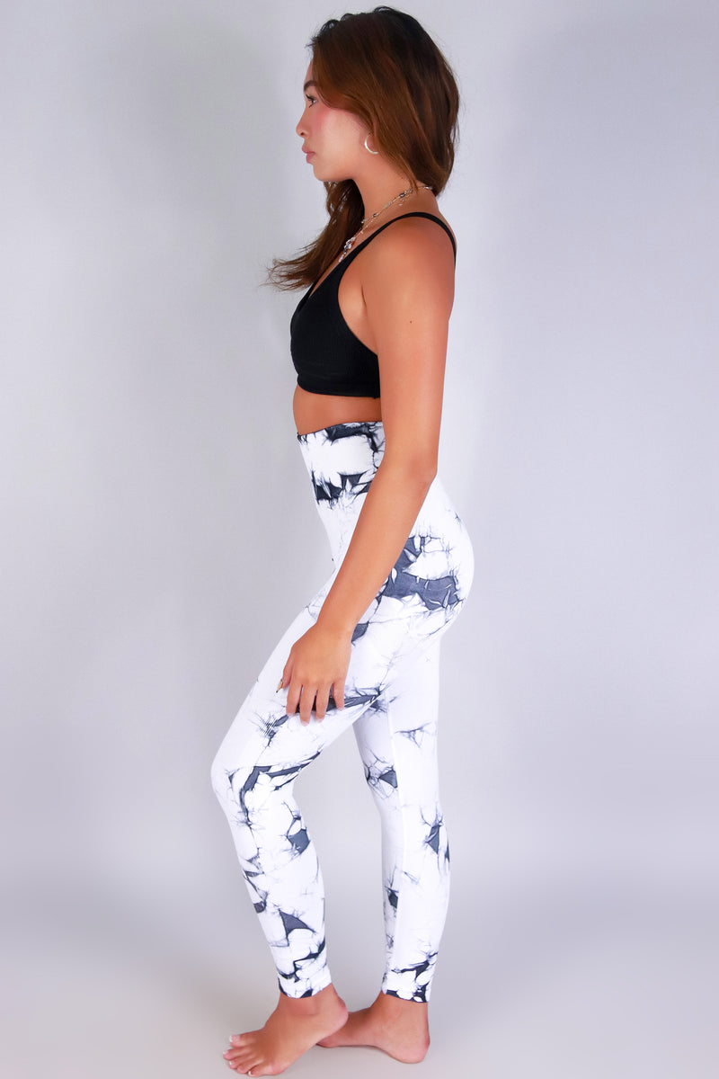 Jeans Warehouse Hawaii - LYCRA LEGGINS - GLOW IN MOTION ACTIVE LEGGINGS | By LA 12ST