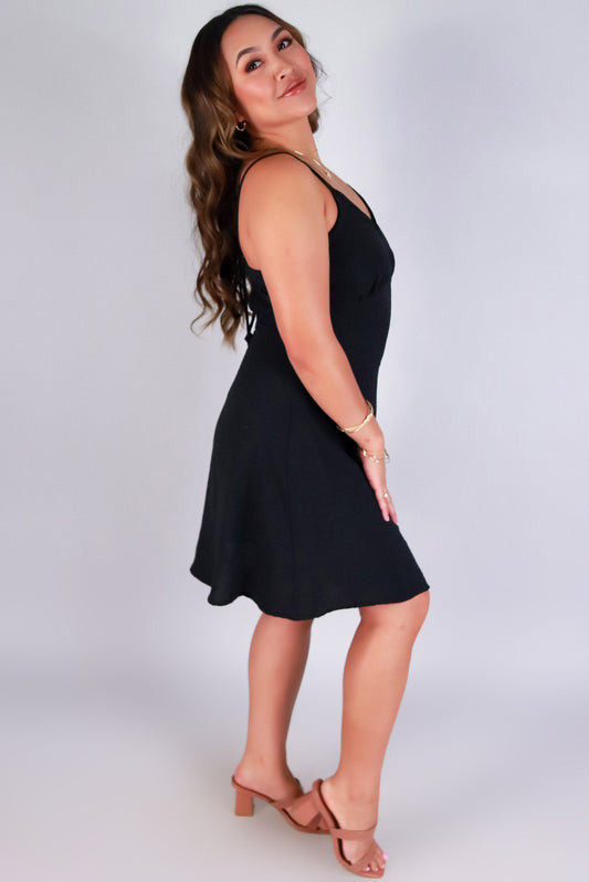 Jeans Warehouse Hawaii - PRINT SHORT DRESSES - FLUTTER BABYDOLL DRESS | By OLIVE & CO