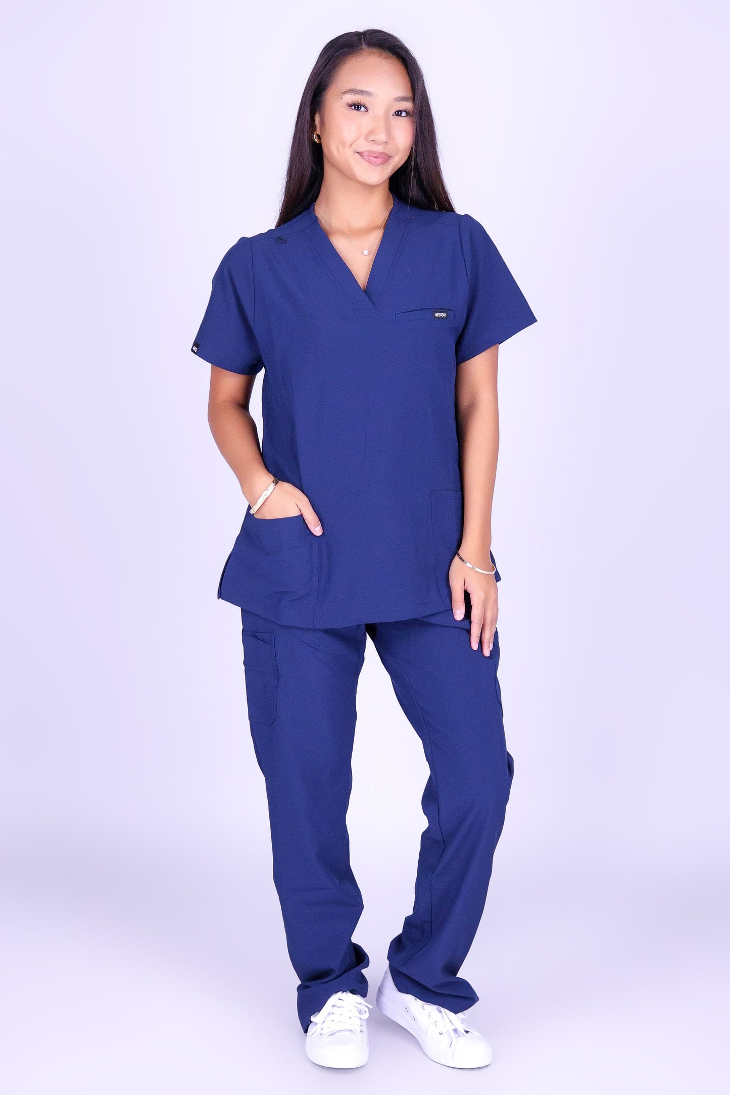 DELIVER ME SCRUB TOP