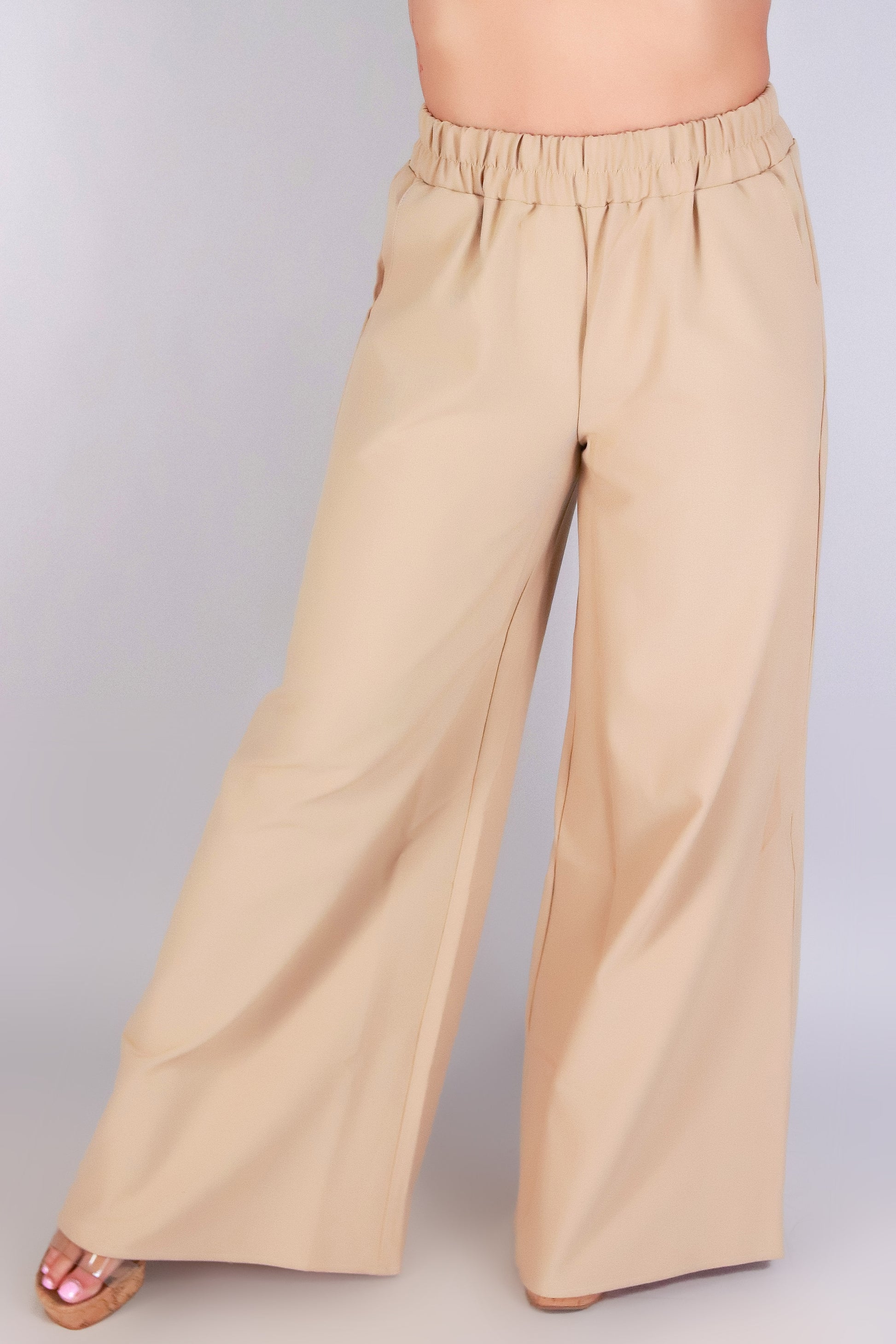 Jeans Warehouse Hawaii - SOLID WOVEN PANTS - SET THE TONE PANTS | By OLIVE & CO