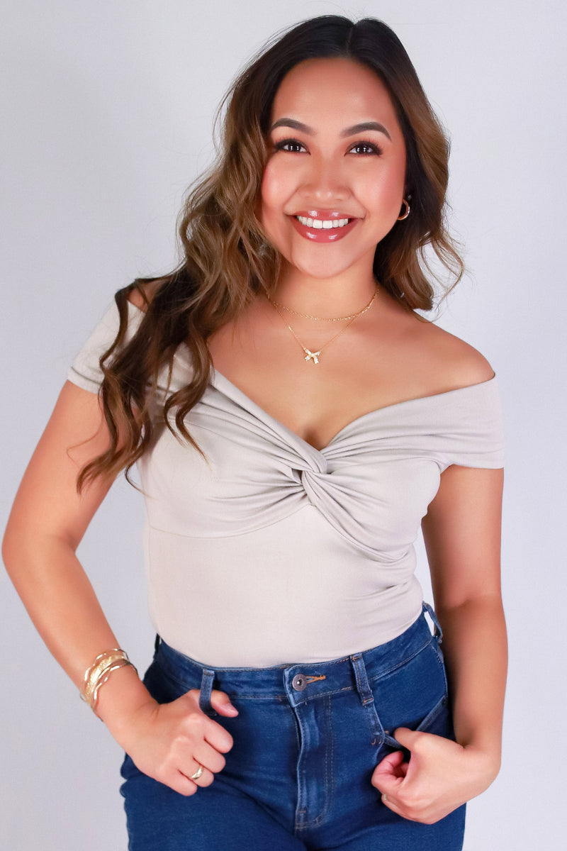 Jeans Warehouse Hawaii - S/S SOLID KNIT TOPS - TOP PRIORITY BODYSUIT | By OLIVE & CO