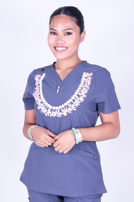 HONOHONO LEI SCRUB TOP