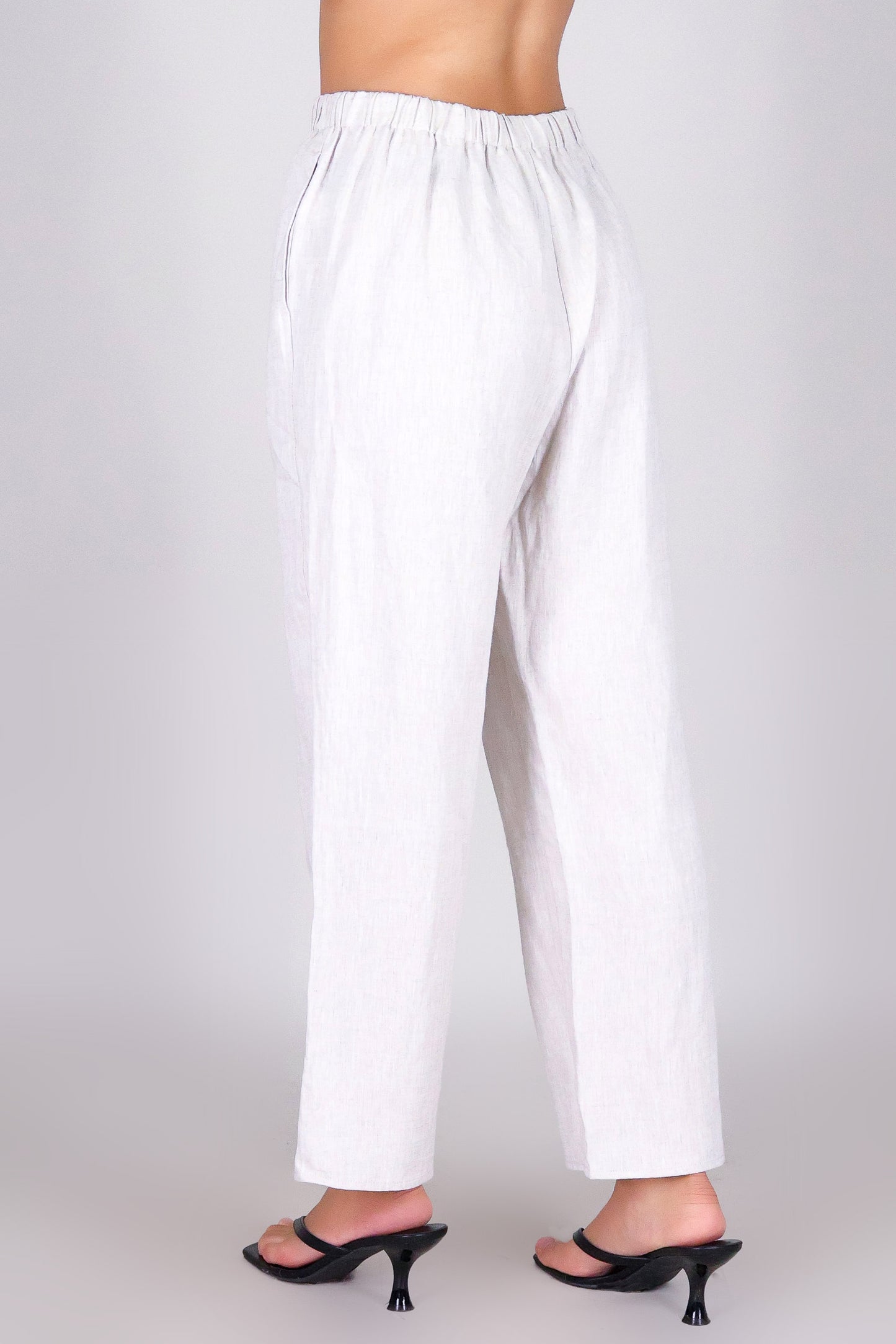 THE LINEN FLOW CAPRI'S