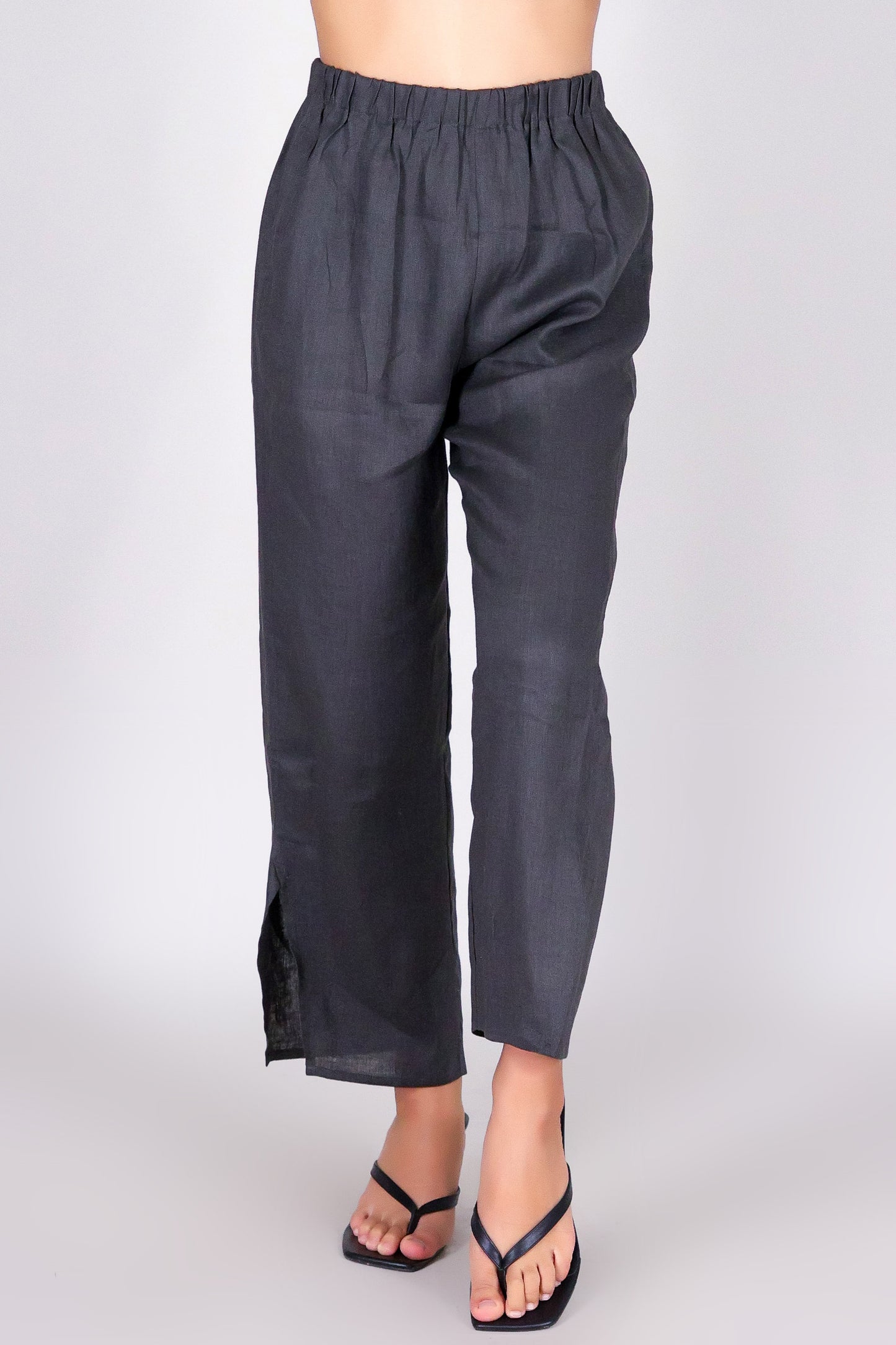 THE LINEN FLOW CAPRI'S