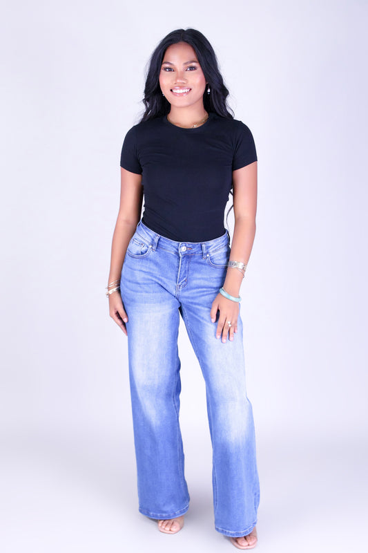 SIMPLE MOOD BASIC TEE