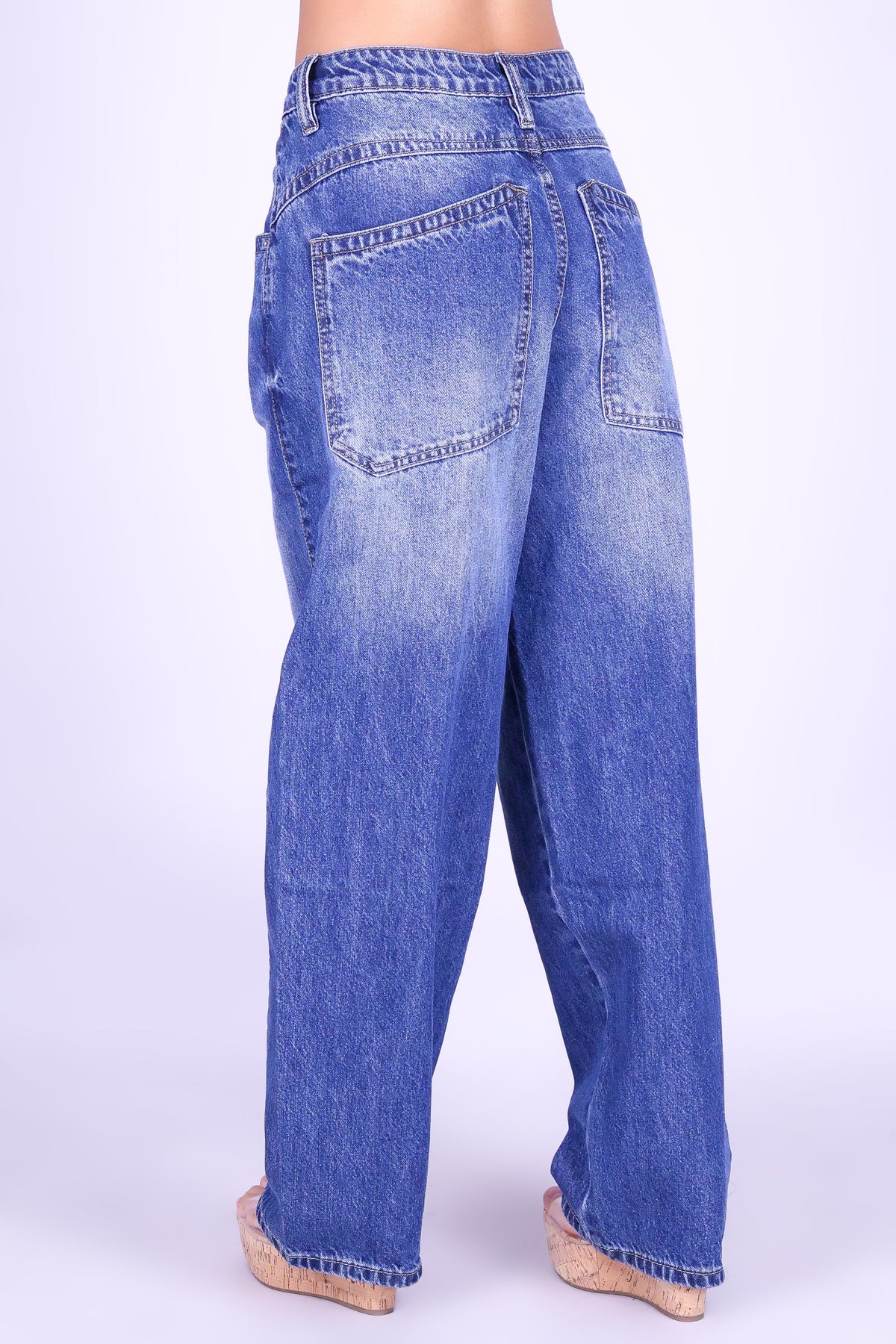 ROXIE BAGGY BARREL JEANS