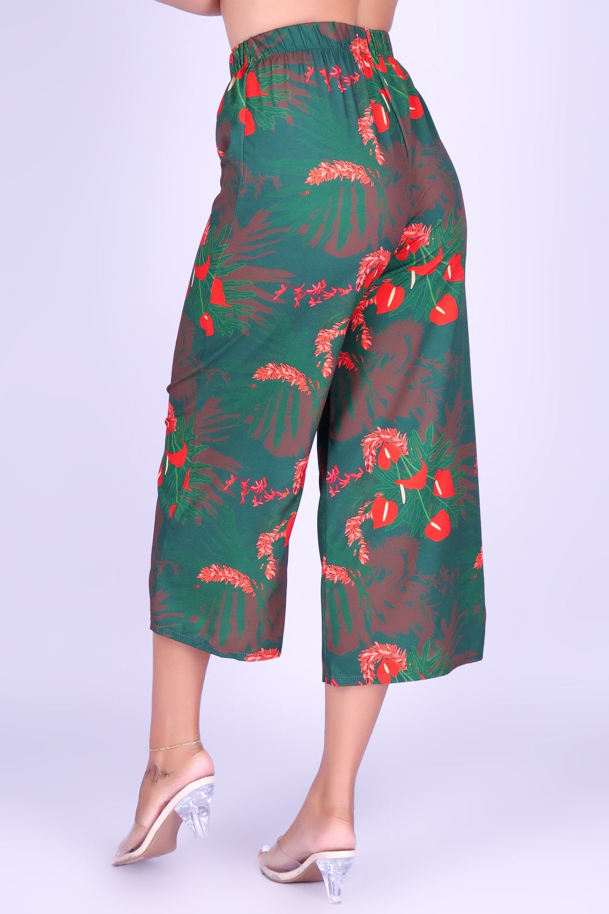LUANA CAPRI'S