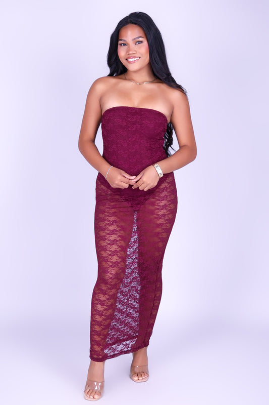 LOVER'S LACE MAXI DRESS