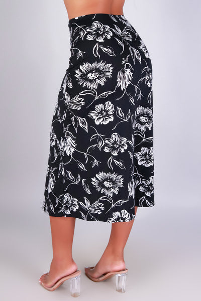 Jeans Warehouse Hawaii - KNIT LONG SKIRT - FLORAL EDGE MIDDY SKIRT | By PAPERMOON/ B_ENVIED