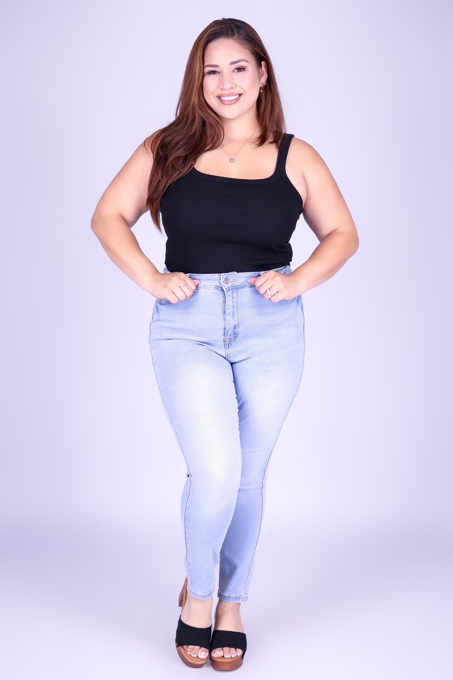 EVERYDAY FIT SKINNY JEANS