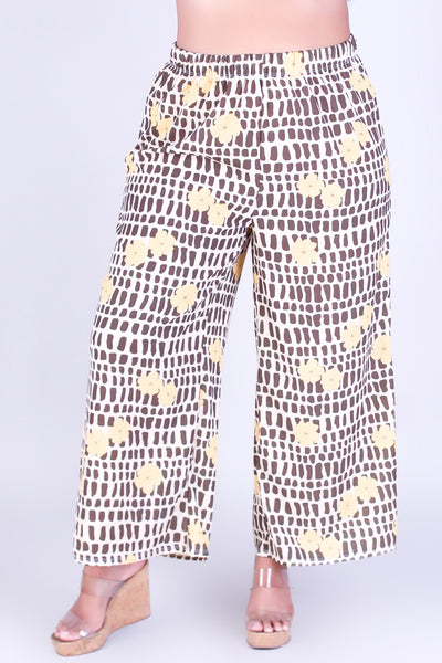 PUAKENIKENI MITER SHELL CAPRI'S