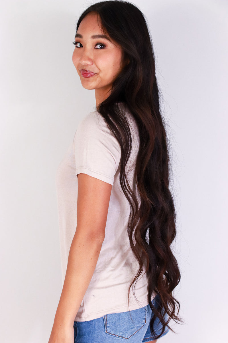 Jeans Warehouse Hawaii - S/S SCREEN - PUAKENIKENI & TI LEAF TEE | By LUZ