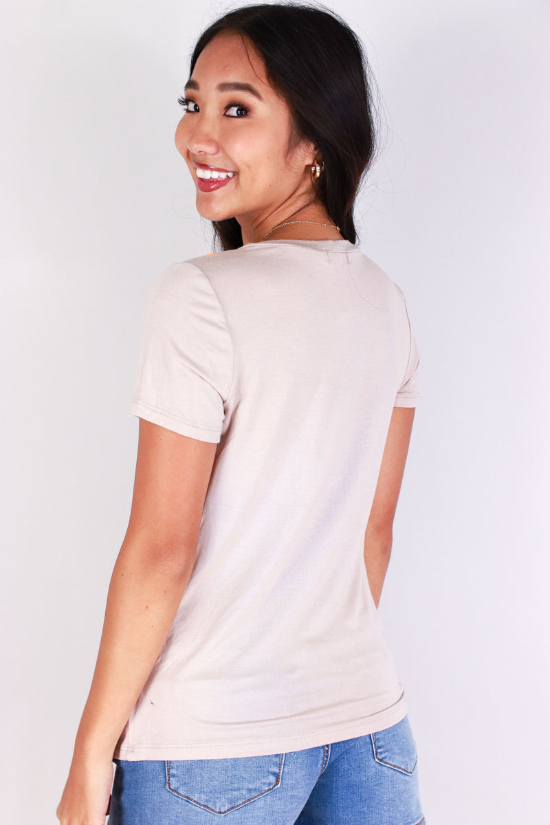 Jeans Warehouse Hawaii - S/S SCREEN - PUAKENIKENI & TI LEAF TEE | By LUZ