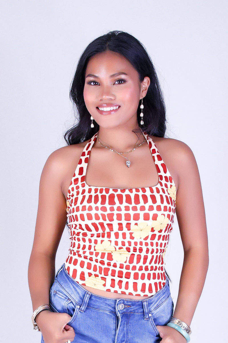 PUAKENIKENI MITER SHELL HALTER TOP