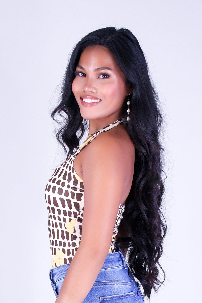 PUAKENIKENI MITER SHELL HALTER TOP