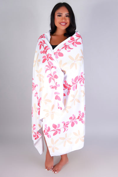 PLUMERIA TIARE BEACH TOWEL