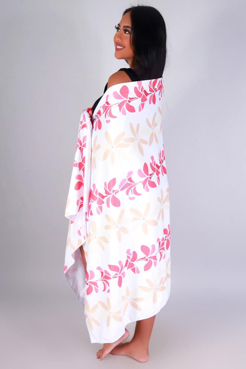 PLUMERIA TIARE BEACH TOWEL