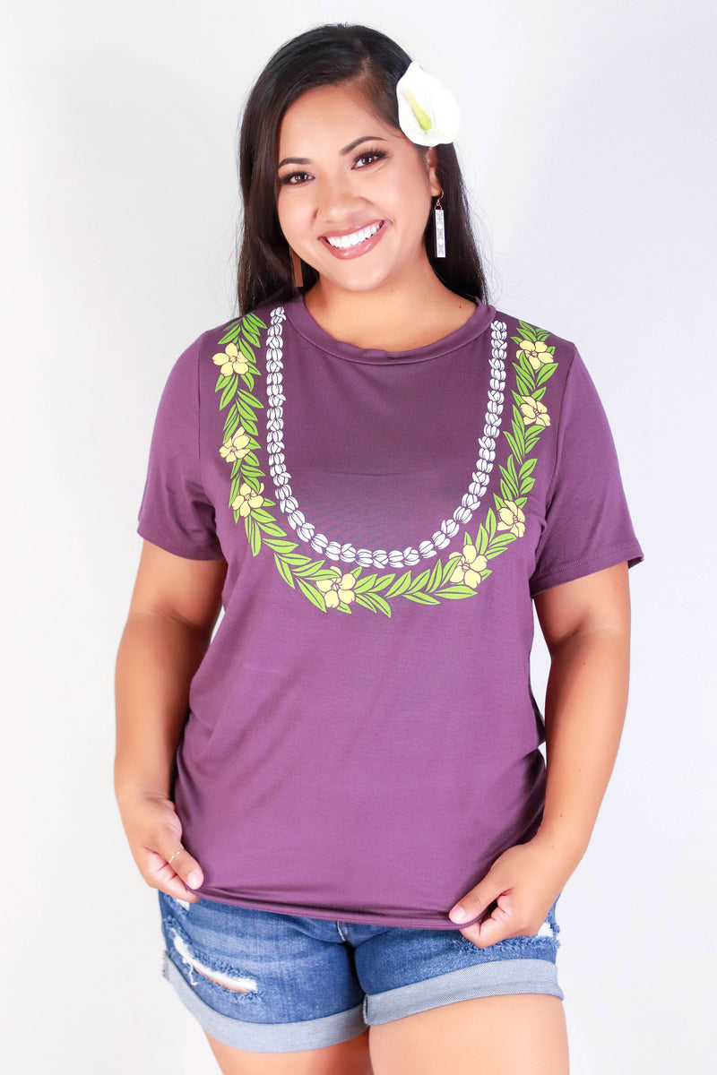 Jeans Warehouse Hawaii - PLUS S/S SCREENS - MAILE PUA LEI TEE | By LUZ