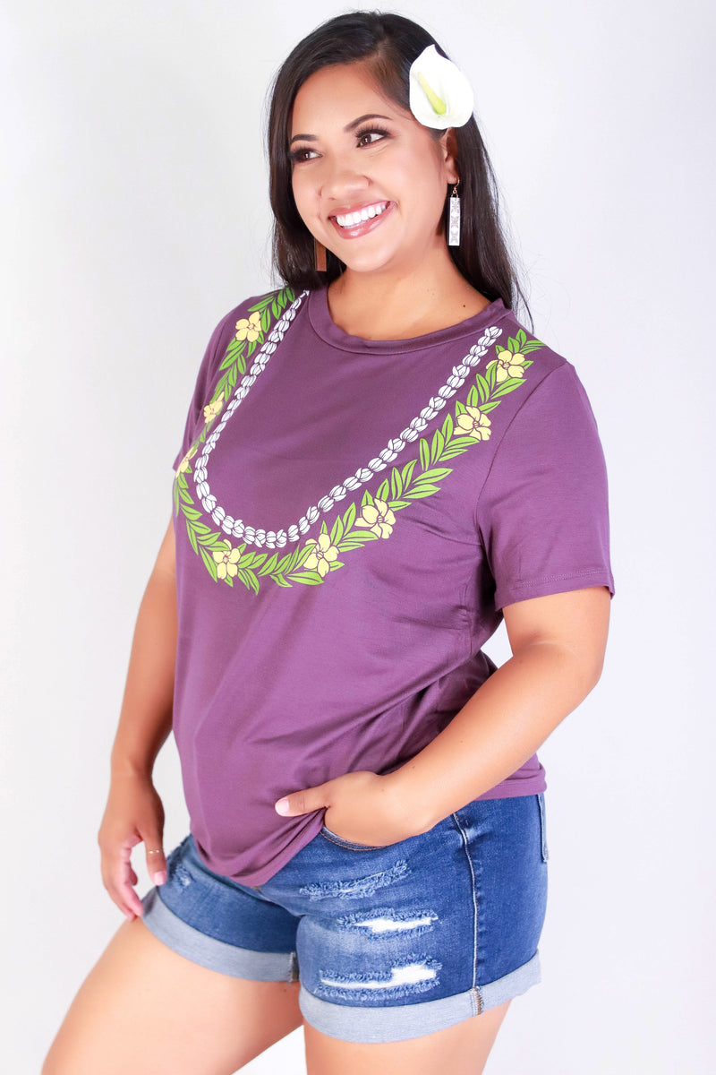 Jeans Warehouse Hawaii - PLUS S/S SCREENS - MAILE PUA LEI TEE | By LUZ