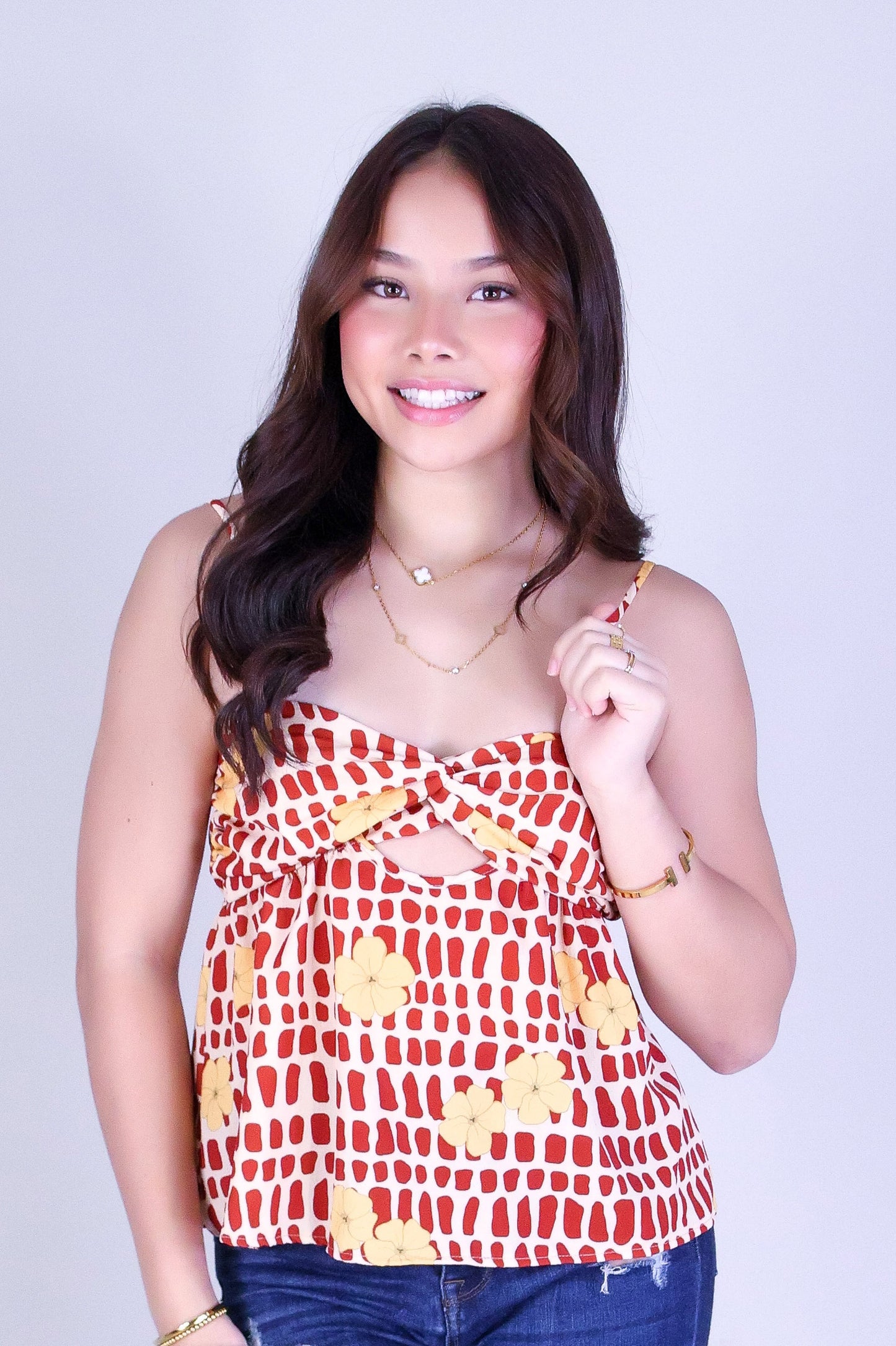 PUAKENIKENI MITER SHELL TWIST CHEST TOP