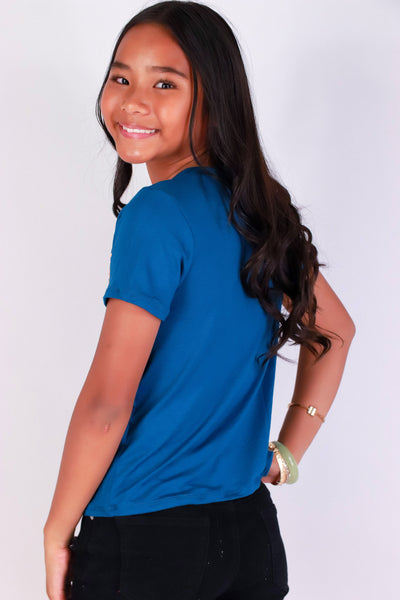 Jeans Warehouse Hawaii - S/S PRINT 7-16 - PUAKENIKENI 3 STRAND LEI TEE | KIDS SIZE 7-16 | By LUZ
