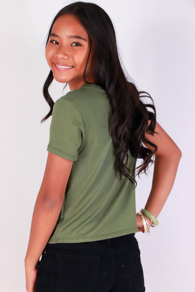 Jeans Warehouse Hawaii - S/S PRINT 7-16 - DOUBLE STRAND PIKAKE LEI TEE | KIDS SIZE 7-16 | By LUZ