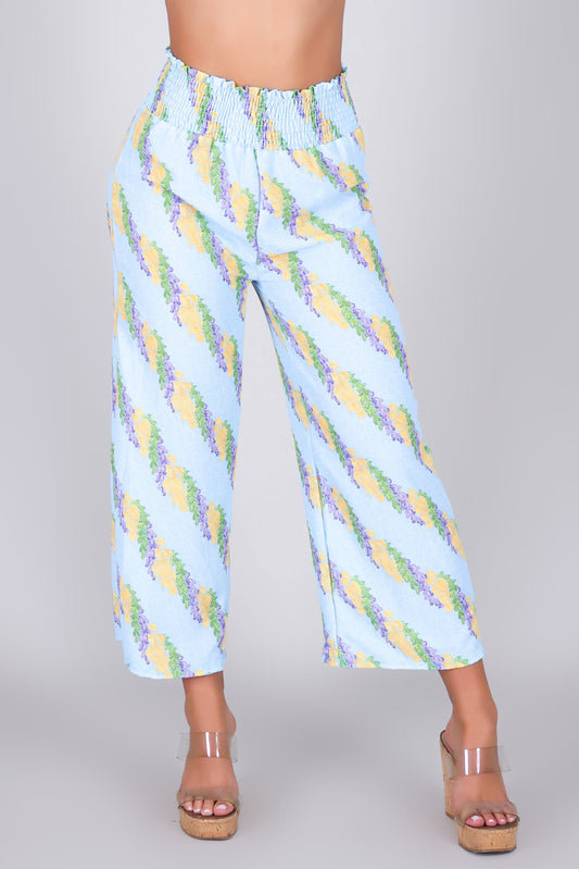 TWISTED LEI SMOCKED CAPRI'S