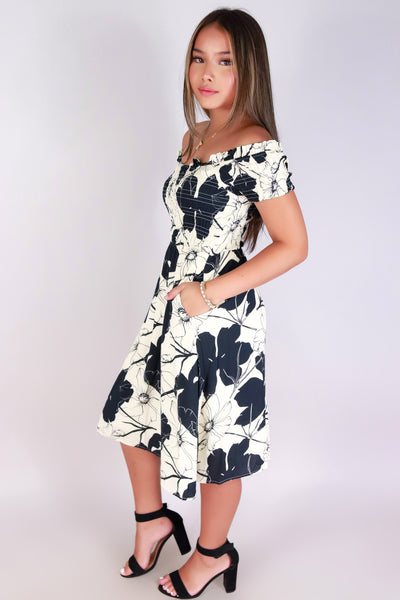 Jeans Warehouse Hawaii - SLEEVE SHORT PRINT DRESSES - FLORAL MOOD OFF SHOULDER DRESS | By I JOAH