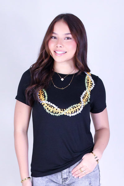 INTERTWINED LEI TEE