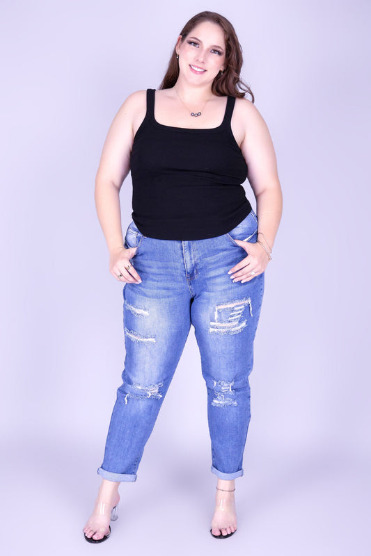 WEEKEND RISE MOM JEANS