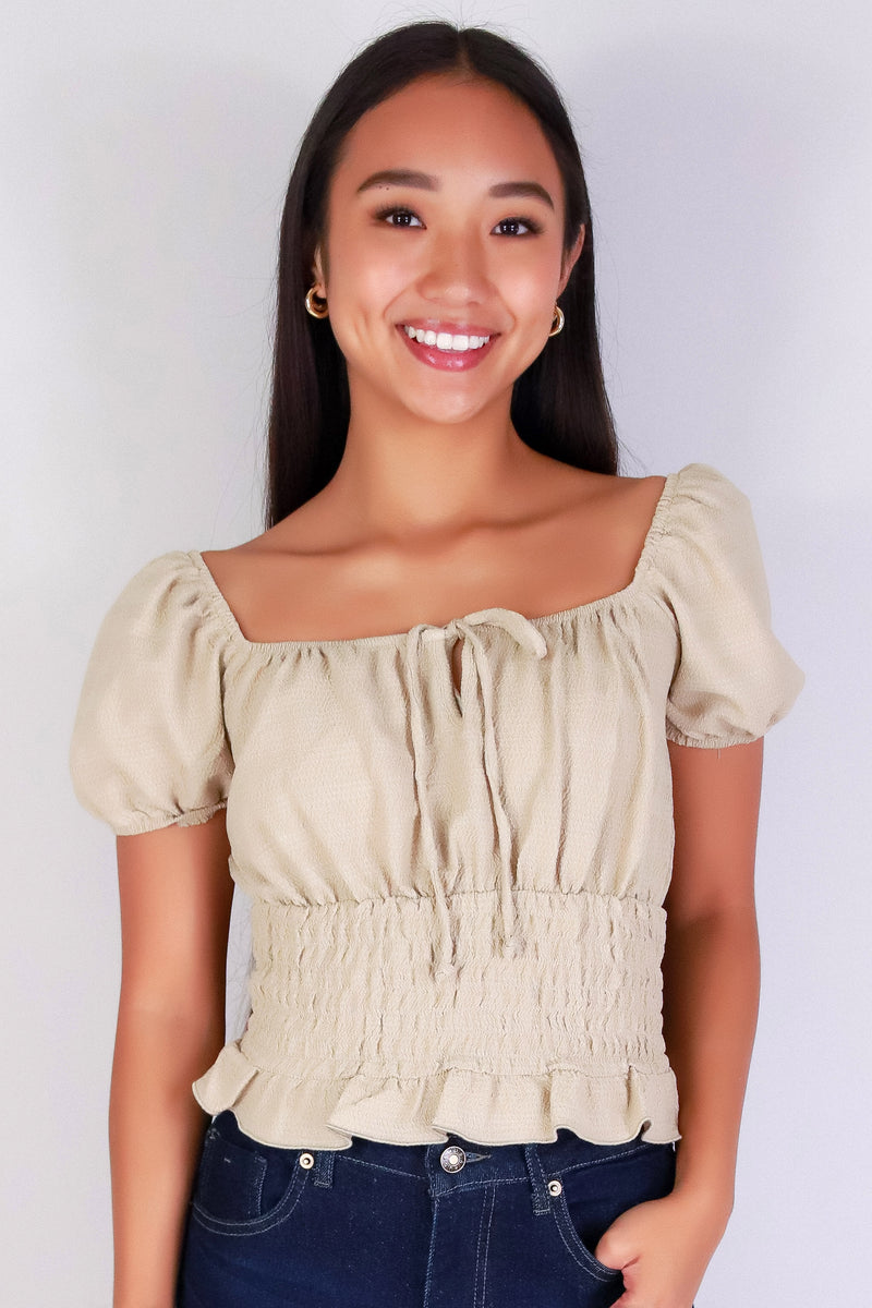 Jeans Warehouse Hawaii - S/S SOLID WOVEN DRESSY TOPS - BARELY BLUSHING TOP | By POPULAR 21
