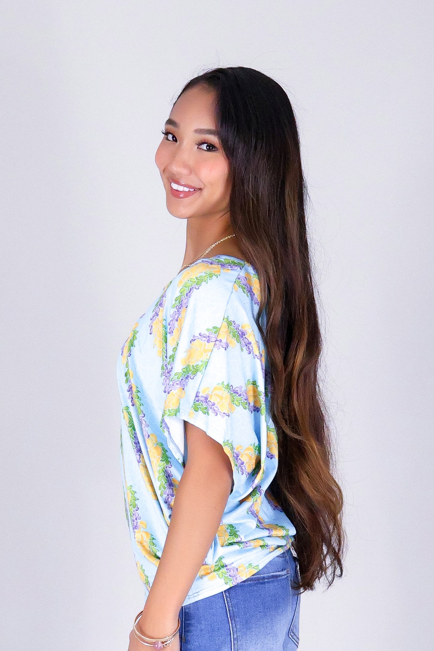 TWISTED LEI DOLMAN TOP