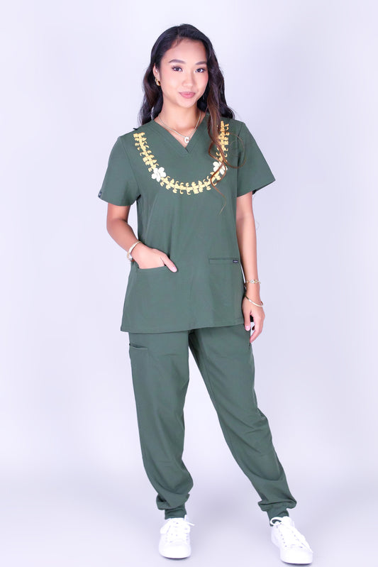 PUAKENIKENI SCRUB TOP