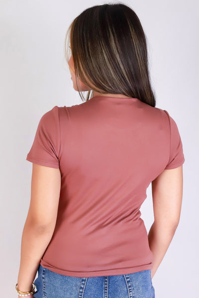 Jeans Warehouse Hawaii - SS CASUAL SOLID - CATCH UP TOP | By HEART & HIPS