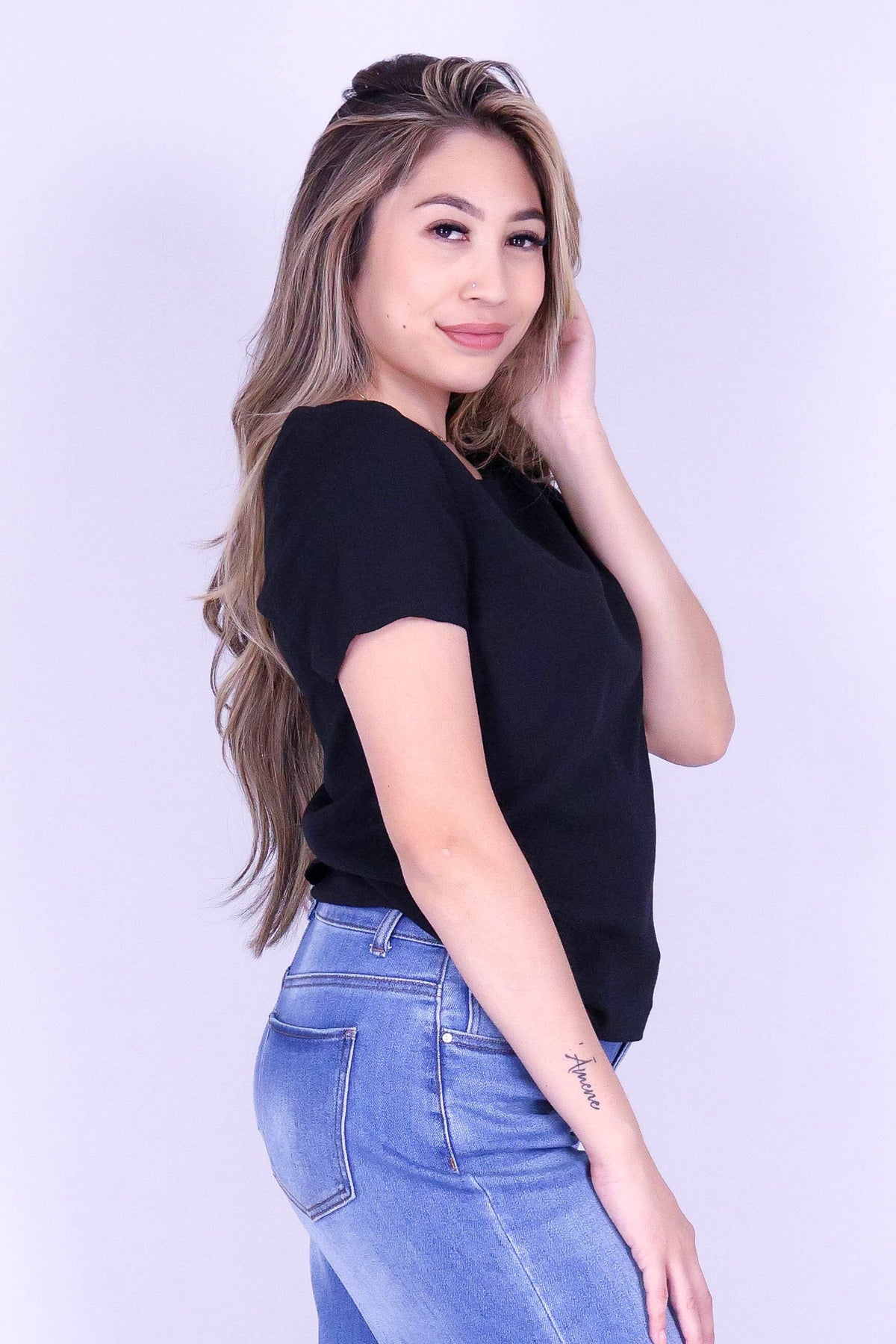 ESSENTIAL EASE TOP