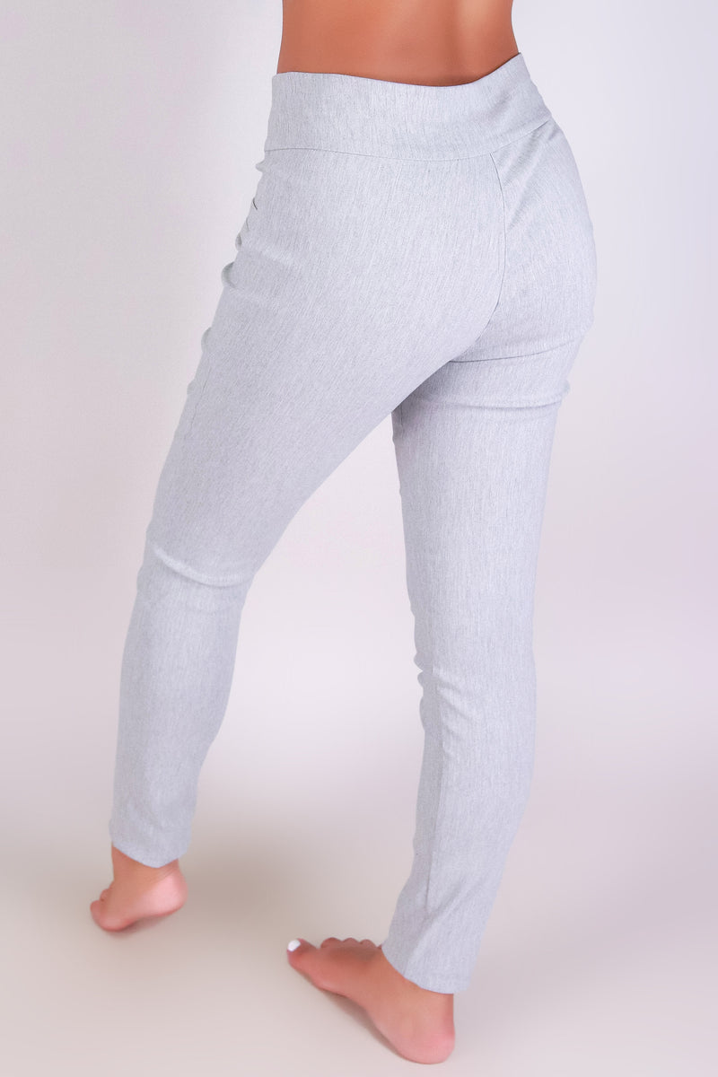 Jeans Warehouse Hawaii - DRESSY WORK PANT/CAPRI - CITY CHIC PANTS | By ULTIMATE OFFPRICE