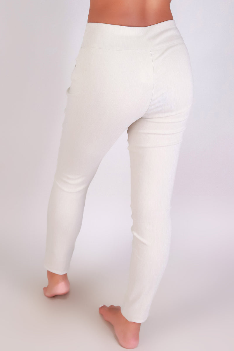 Jeans Warehouse Hawaii - DRESSY WORK PANT/CAPRI - CITY CHIC PANTS | By ULTIMATE OFFPRICE