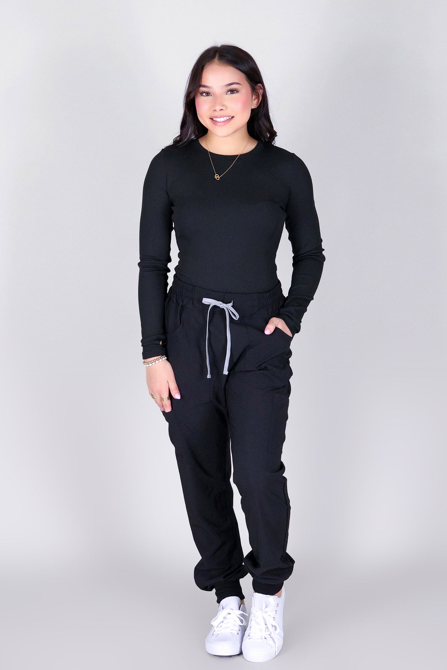 WORKDAY FLOW SCRUB PANTS