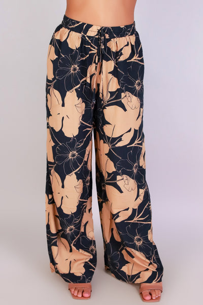Jeans Warehouse Hawaii - PRINT WOVEN PANTS - TOUCH OF TROUBLE PANTS | By I JOAH